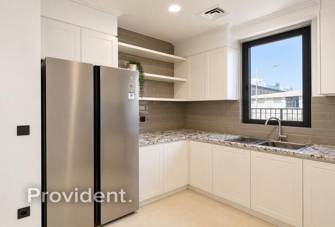 121976622 - Property Image 3