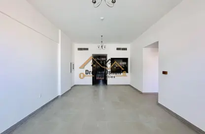 Apartment - 2 Bedrooms - 3 Bathrooms for rent in International City Phase 2 - Al Warsan 4 - Al Warsan - Dubai