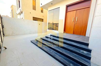 Villa - 5 Bedrooms - 7 Bathrooms for sale in Al Yasmeen 1 - Al Yasmeen - Ajman
