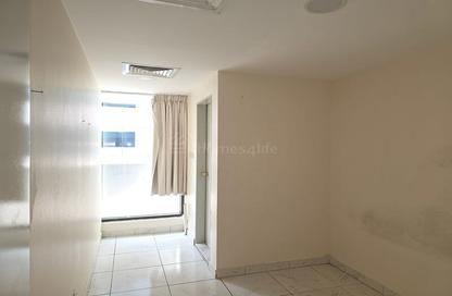 Apartment - 3 - 3 for rent in Golden Sands 7 - Al Mankhool - Bur Dubai - Dubai