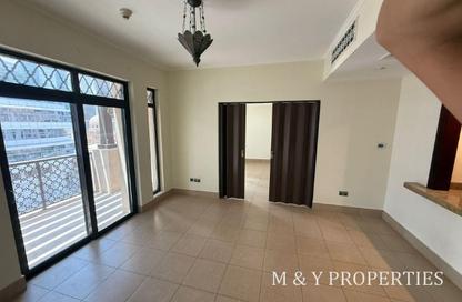 Apartment - 1 Bedroom - 1 Bathroom for sale in Zanzebeel 2 - Zanzebeel - Old Town - Downtown Dubai - Dubai