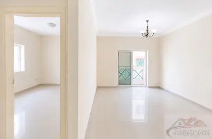 Apartment - 1 Bedroom - 2 Bathrooms for rent in Muwaileh 29 Building - Muwaileh - Sharjah