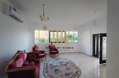 فيلا - 4 غرف نوم - 5 حمامات للايجار في الرفاعة - الحيرة - الشارقة