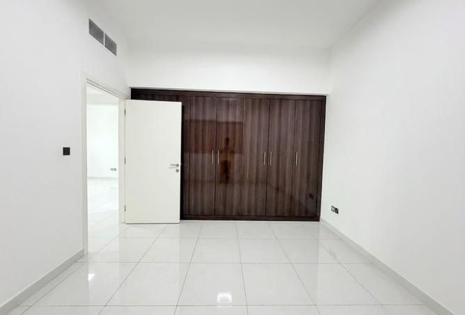 127917367 - Property Image 2