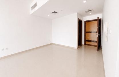 Apartment - 1 Bedroom - 2 Bathrooms for rent in Makeen Residence 3 - International City Phase 2 - Al Warsan 4 - Al Warsan - Dubai Apartment - 1 Bedroom - 2 Bathrooms for rent in Makeen Residence 3 - International City Phase 2 - Al Warsan 4 - Al Warsan - Dubai