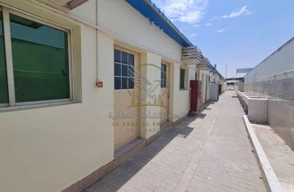 Staff Accommodation - Studio - 7+ for rent in Al Sajaa S - Al Sajaa - Sharjah