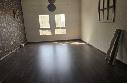 Apartment - 3 Bedrooms - 3 Bathrooms for rent in Al Thamam 13 - Al Thamam - Remraam - Dubai Land - Dubai