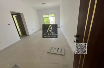 شقة - غرفة نوم - 2 حمامات للايجار في 3 المويهات - المويهات - عجمان