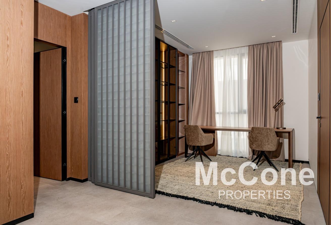 Study Lounge | Private Pool | Luxury Upgrade photo 15