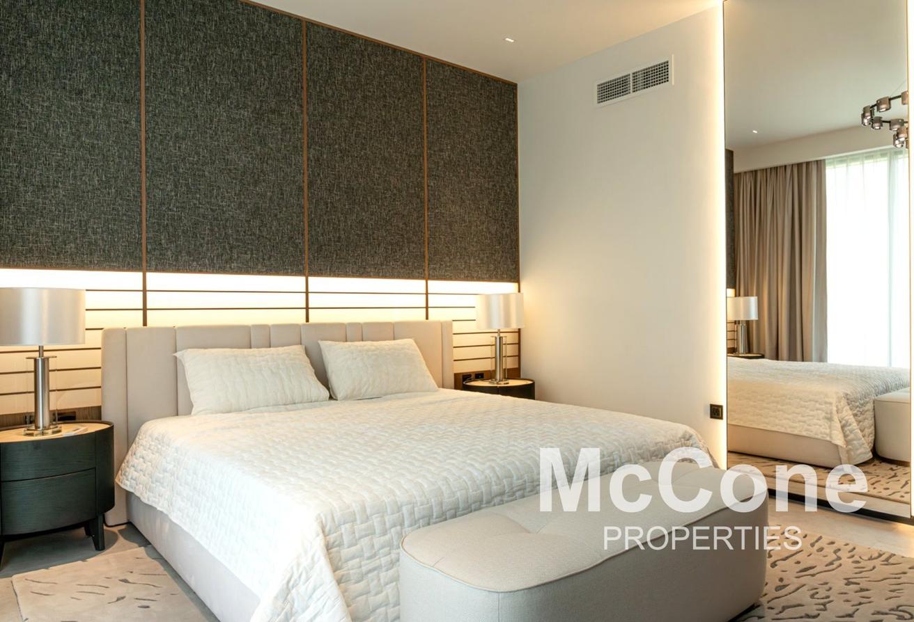 Study Lounge | Private Pool | Luxury Upgrade photo 12