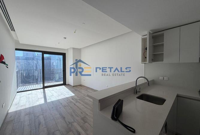 105974021 - Property Image 3