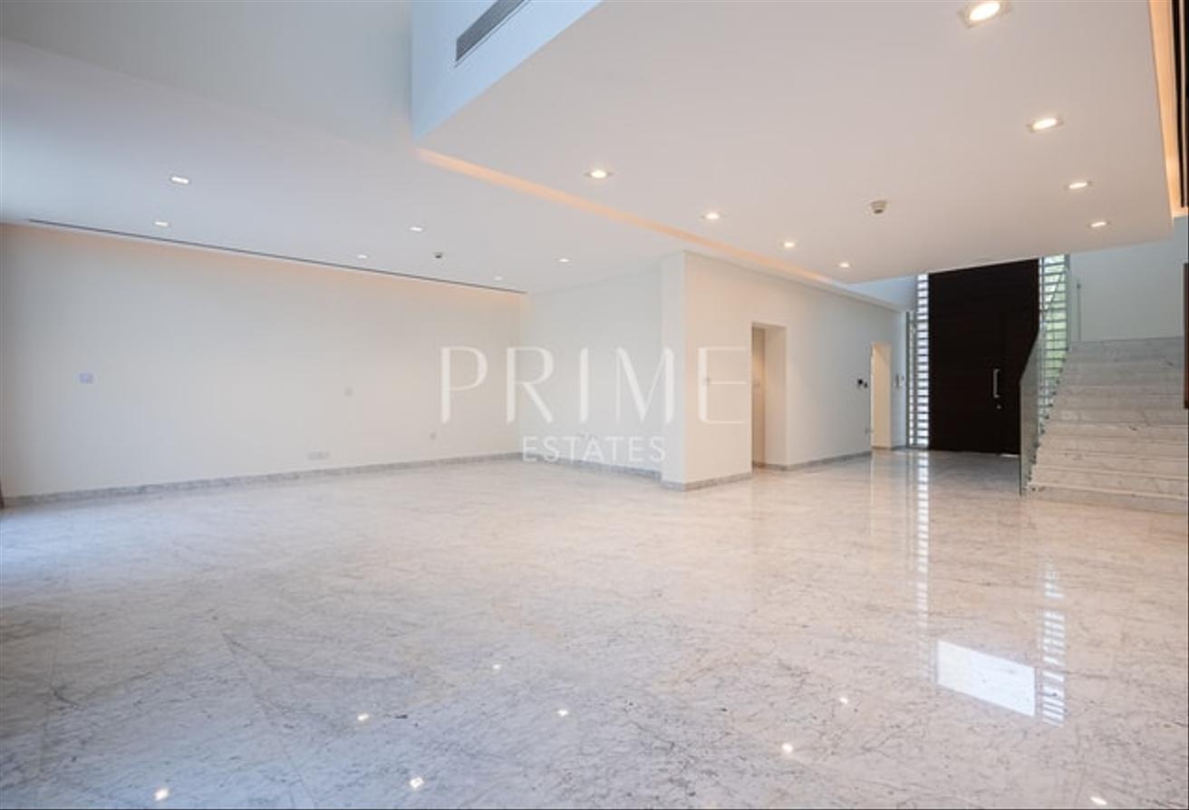 Luxury 4BR Villa | Spacious Layout | Private Pool photo 6