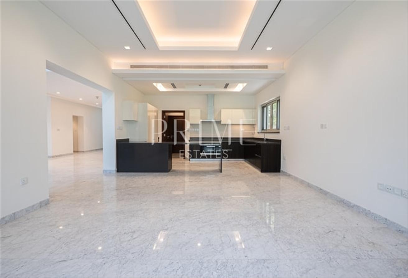 Luxury 4BR Villa | Spacious Layout | Private Pool photo 12