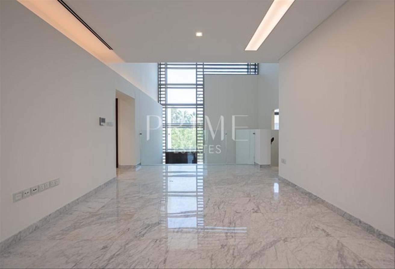 Luxury 4BR Villa | Spacious Layout | Private Pool photo 14