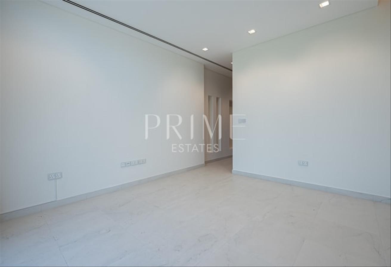 Luxury 4BR Villa | Spacious Layout | Private Pool photo 17