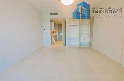 Apartment - Studio - 1 Bathroom for rent in Maitha Plaza - Deira Enrichment Project - Deira - Dubai