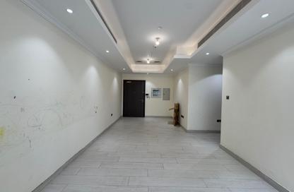Apartment - 2 Bedrooms - 2 Bathrooms for rent in Electra Street - Abu Dhabi Apartment - 2 Bedrooms - 2 Bathrooms for rent in Electra Street - Abu Dhabi