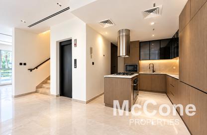 Villa - 4 - 5 for sale in Marwa Homes 3 - District 14 - Jumeirah Village Circle - Dubai Villa - 4 - 5 for sale in Marwa Homes 3 - District 14 - Jumeirah Village Circle - Dubai