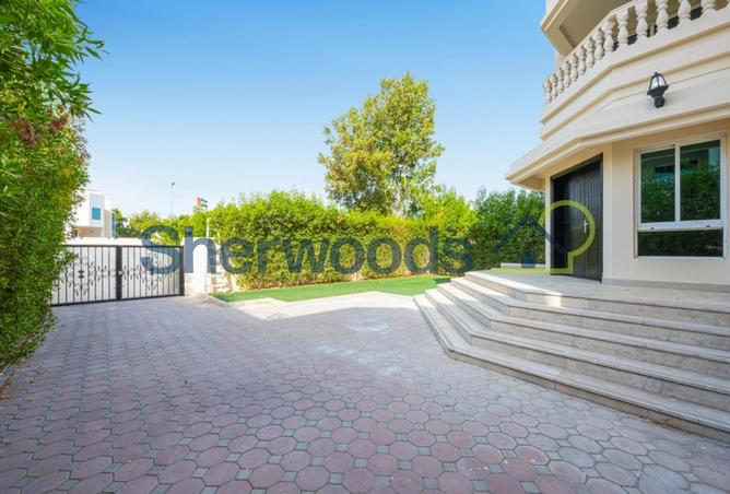 126574477 - Property Image 2