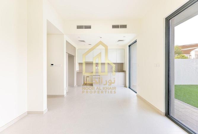 98715172 - Property Image 3