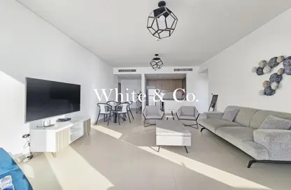 Apartment - 2 Bedrooms - 3 Bathrooms for sale in 5242 Tower 2 - 5242 - Dubai Marina - Dubai