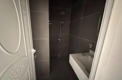 Apartment - 5 Bedrooms - 7 Bathrooms for rent in Al Zaheya Gardens - Al Zahya - Ajman