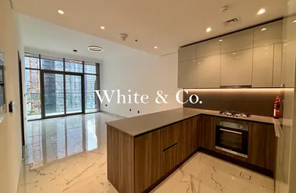 Apartment - 1 Bedroom - 2 Bathrooms for rent in Royal Regency - Business Bay - Dubai