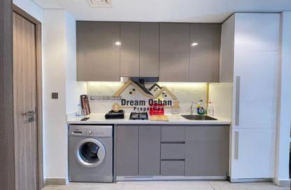 Apartment - Studio - 1 for rent in Farhad Azizi Residence - Dubai Healthcare City 2 - Al Jaddaf - Dubai