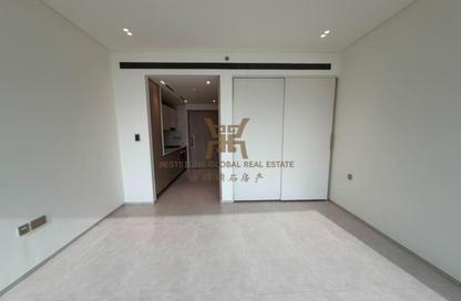 Apartment - Studio - 1 Bathroom for rent in Binghatti Ghost - Dubai Healthcare City 2 - Al Jaddaf - Dubai Apartment - Studio - 1 Bathroom for rent in Binghatti Ghost - Dubai Healthcare City 2 - Al Jaddaf - Dubai