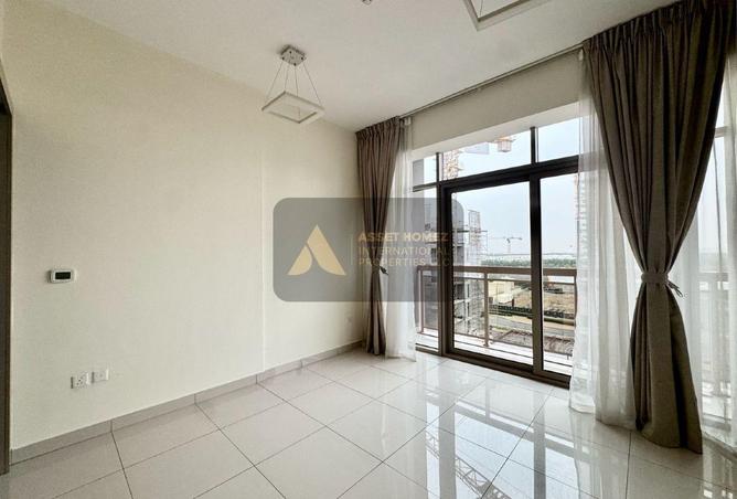 73111902 - Property Image 3