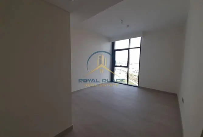 151913429 - Property Image 2