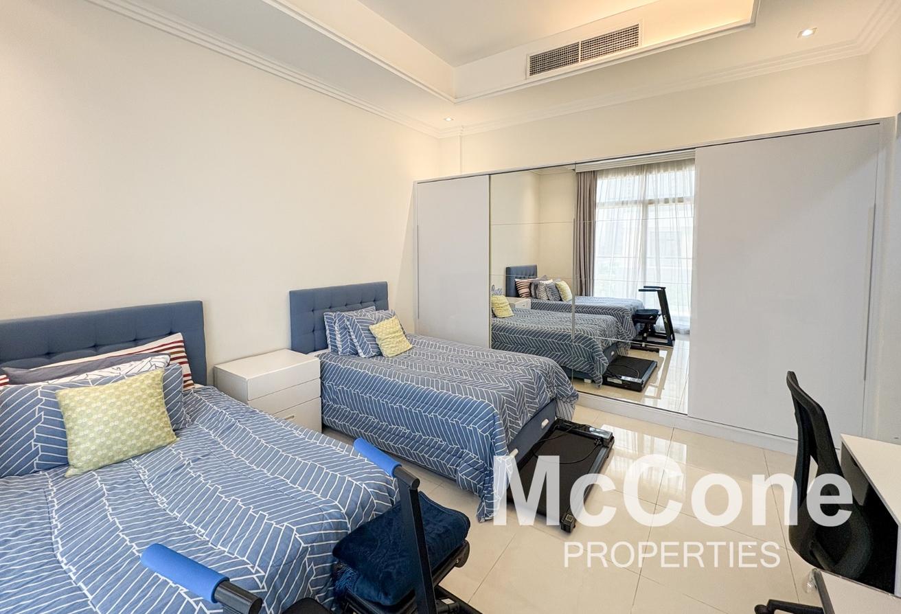 Custom Built | Corner | Office + 2 Maids Room photo 18
