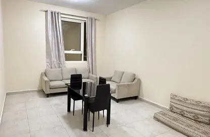 شقة - 2 غرف نوم - 3 حمامات للايجار في سكمكم - الفجيرة