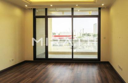 Villa - 5 - 5 for rent in Al Jafiliya - Bur Dubai - Dubai