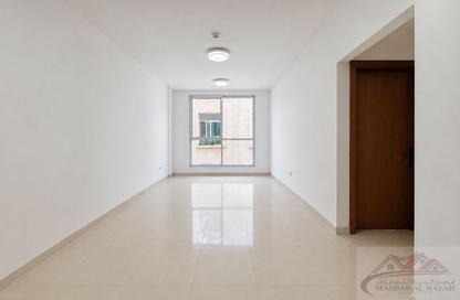 Apartment - 1 - 2 for rent in Muweileh Community - Muwaileh Commercial - Sharjah