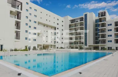 Apartment - 1 Bedroom - 2 Bathrooms for sale in Leonardo Residences - Masdar City - Abu Dhabi