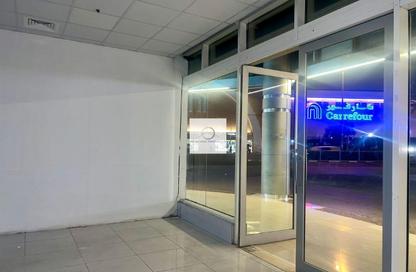 Retail - Studio for rent in Zeenah Building - Port Saeed - Deira - Dubai
