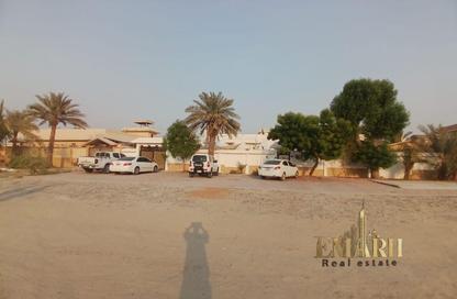 Villa - 3 - 5 for rent in Gate Tower 1 - Musheiref - Ajman