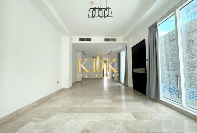 92273843 - Property Main Image