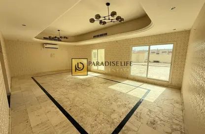 Villa - 3 Bedrooms - 3 Bathrooms for rent in Mirdif Villas - Mirdif - Dubai Villa - 3 Bedrooms - 3 Bathrooms for rent in Mirdif Villas - Mirdif - Dubai