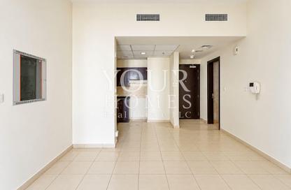 Apartment - 1 - 2 for rent in Autumn 1 - Autumn - Seasons Community - District 15 - Jumeirah Village Circle - Dubai