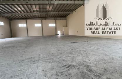 Warehouse - Studio - 2 Bathrooms for rent in Umm Al Thuoob - Umm Al Quwain