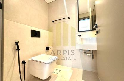 Apartment - 1 - 2 for rent in Ayhaco 7 - Jumeirah Garden City - Al Satwa - Dubai