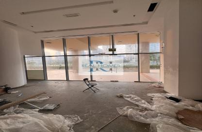 Shop - Studio for rent in Damac Business Towers - Business Bay - Dubai