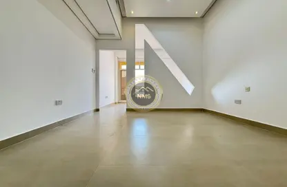 Apartment - 1 Bedroom - 1 Bathroom for rent in Hadbat Al Zafranah - Muroor Area - Abu Dhabi