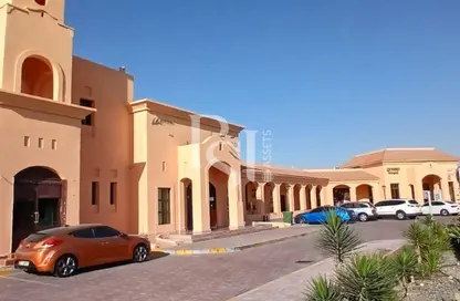 Retail - Studio for rent in Sas Al Nakheel Village - Sas Al Nakheel - Abu Dhabi