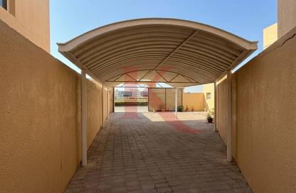 Villa - 5 - 5 for rent in Khalifa City A Villas - Khalifa City A - Khalifa City - Abu Dhabi