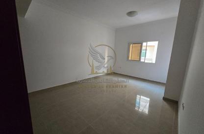 Apartment - 2 Bedrooms - 2 Bathrooms for rent in Al Qulaya'ah - Al Sharq - Sharjah