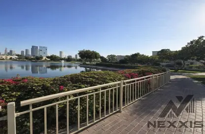 Villa - 2 Bedrooms - 3 Bathrooms for rent in Springs 8 - The Springs - Dubai