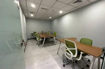 مكتب - غرفة نوم - 3 حمامات للايجار في برج أوبال - الخليج التجاري - دبي